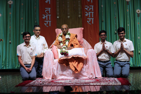 Swamishree's Divine Visit to AVM (30)