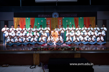 Swamishree's Divine Visit to AVM (18)
