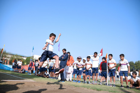 Memorable moments of the 16th Atmiya Annual Athletic Meet (303)