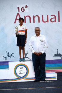 The Glittering Medal Ceremonies & Closing of the 16th Atmiya Annual Athletic Meet (58)