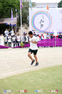 375---Day-1-Smrutis-of-the-19th-Atmiya-Athletic-Meet-2023-24