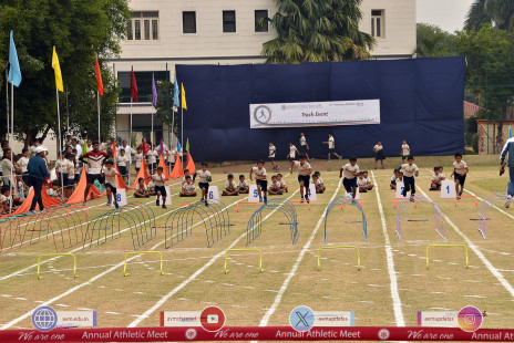 163---Day-2-Smrutis-of-the-19th-Atmiya-Athletic-Meet-2023-24