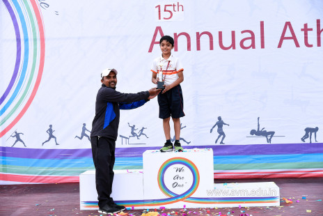 3-Award-Distribution-Ceremony-of-the-15th-Annual-Atmiya-Athletic-Meet-(6)