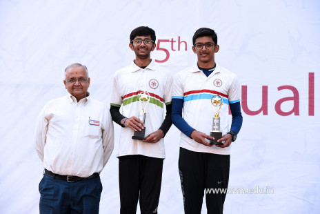 3-Award-Distribution-Ceremony-of-the-15th-Annual-Atmiya-Athletic-Meet-(10)