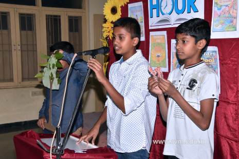 Std 6 Story Hour Practicing the Art of Narrating Stories (24)