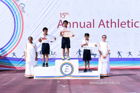 2-Award-Distribution-Ceremony-of-the-15th-Annual-Atmiya-Athletic-Meet-(14)