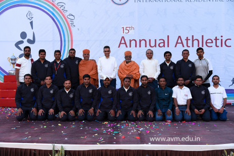 3-Award-Distribution-Ceremony-of-the-15th-Annual-Atmiya-Athletic-Meet-(11)