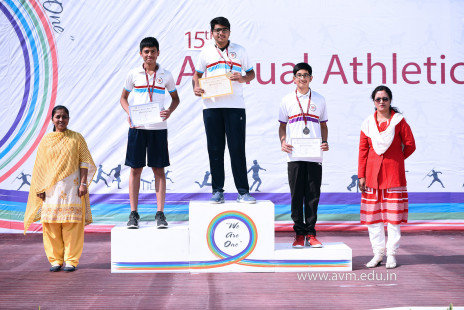 2-Award-Distribution-Ceremony-of-the-15th-Annual-Atmiya-Athletic-Meet-(3)