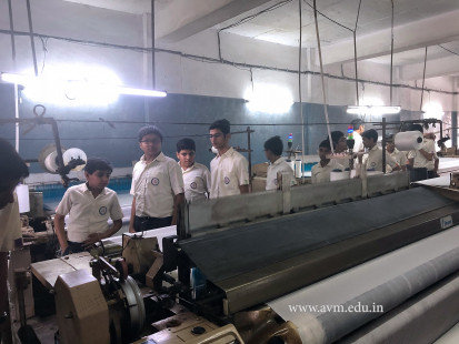 Std 8 Industrial Visit to Madhi Sugar Factory and Textile Factory (118)