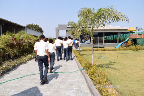 Std 8 Industrial Visit to Madhi Sugar Factory and Textile Factory (67)